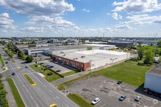 160 Boul Industriel, Boucherville, QC - Aérien  Vue de la carte