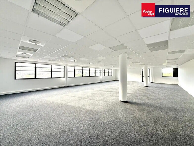 Bureau dans Aix-en-Provence à louer - Photo intérieure - Image 3 de 9