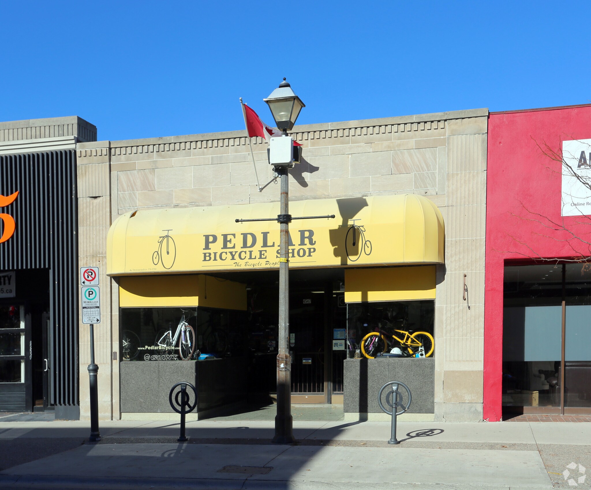 4547 Queen St, Niagara Falls, ON à vendre Photo principale- Image 1 de 1