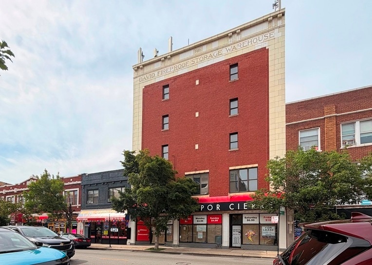 3240 W Lawrence Ave, Chicago, IL for lease Interior Photo- Image 1 of 11
