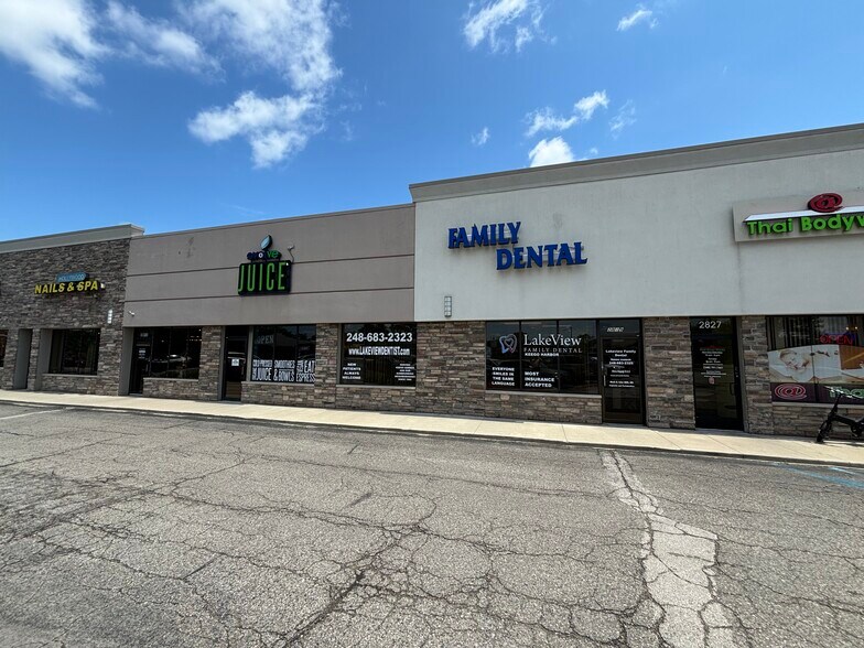 2807-2867 Orchard Lake Rd, Sylvan Lake, MI for lease - Building Photo - Image 2 of 19