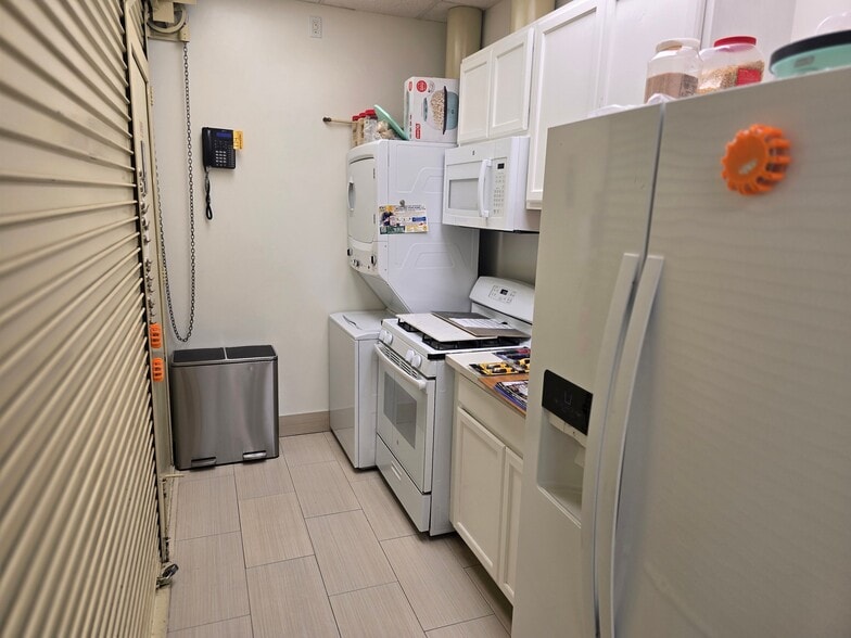 2113 Border Ave, Torrance, CA for sale - Building Photo - Image 2 of 21