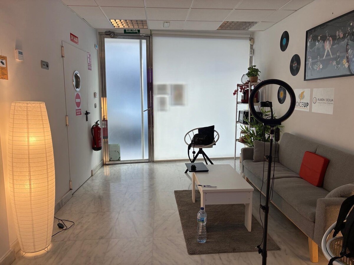 Alicante, ALI 03004 - Unit 01 -  - Interior Photo - Image 2 of 6