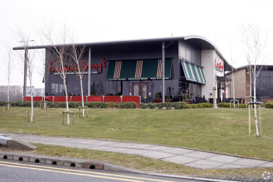 Dunleavy Dr, Cardiff à vendre - Photo du bâtiment - Image 2 de 4