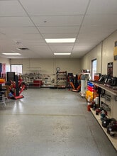 2737-2749 W California Ave, Oklahoma City, OK for lease Interior Photo- Image 2 of 5