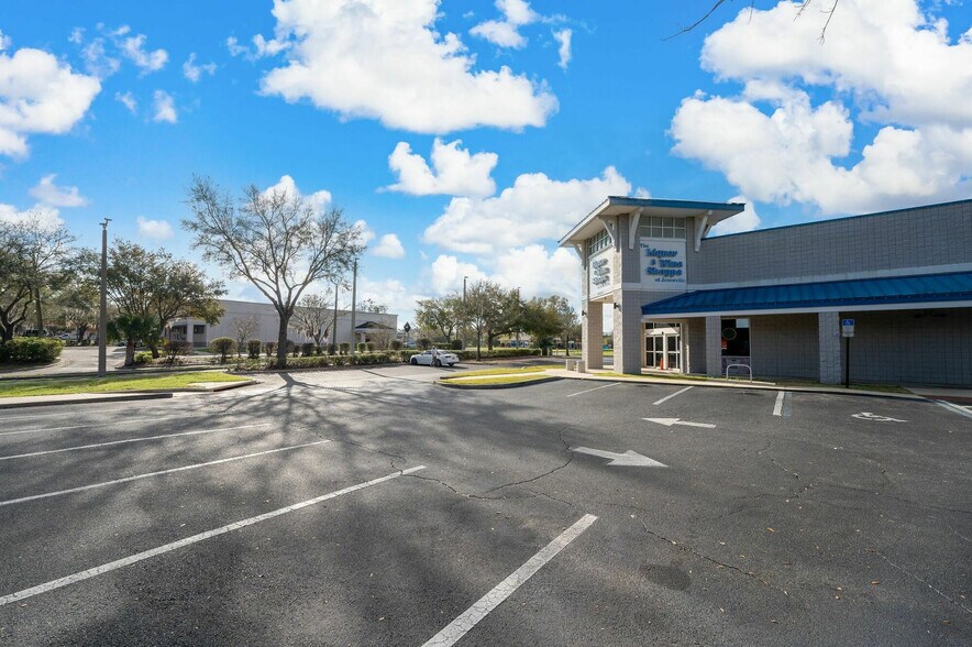 14451 W Newberry Rd, Newberry, FL à louer - Photo du bâtiment - Image 3 de 13