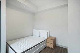 Plus de détails pour 168 Division St, Kingston, ON - Commerce de détail à louer