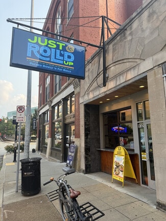 More details for 132 S Highland Ave, Pittsburgh, PA - Retail for Lease