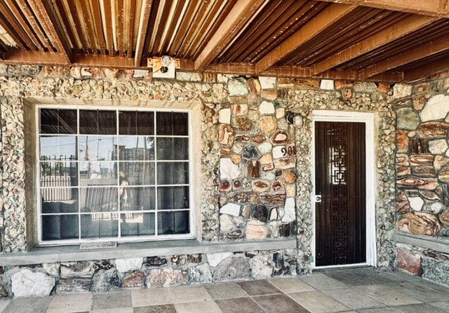901 E Ogden Ave, Las Vegas, NV à vendre - Photo du bâtiment - Image 2 de 24