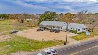 Plus de détails pour 821 School Dr, Poteet, TX - Soins de santé à vendre