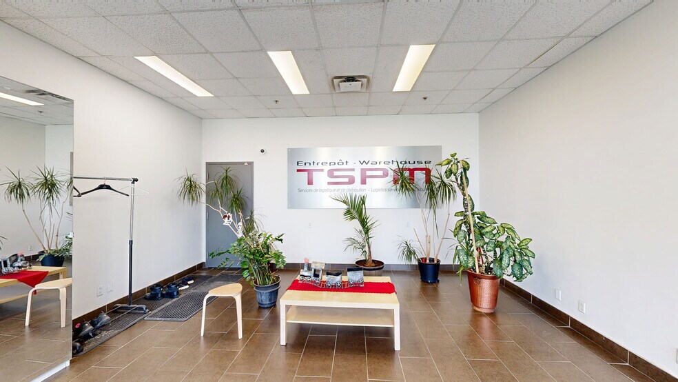 1710 Rte Transcanadienne, Dorval, QC à louer - Numérisation 3D de Matterport - Image 2 de 8