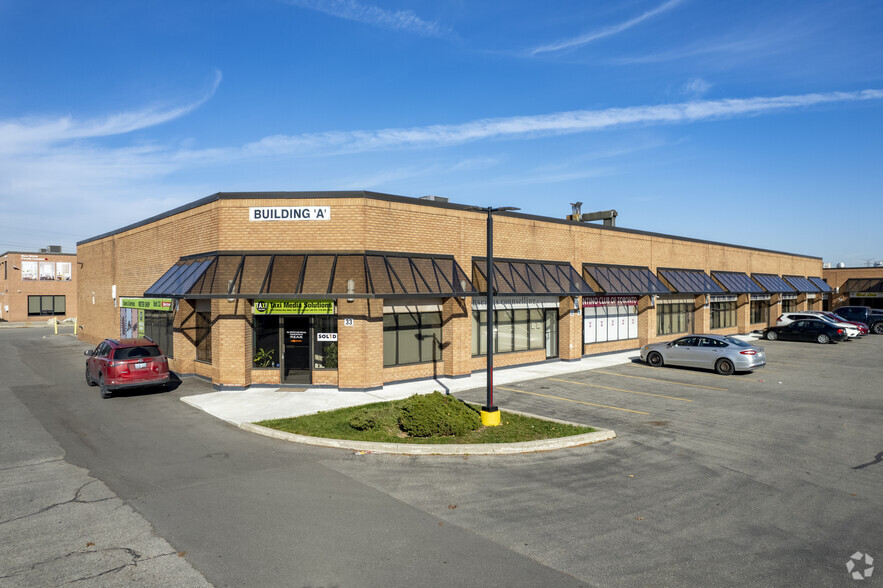 3300 Steeles Ave W, Vaughan, ON for lease - Building Photo - Image 3 of 4