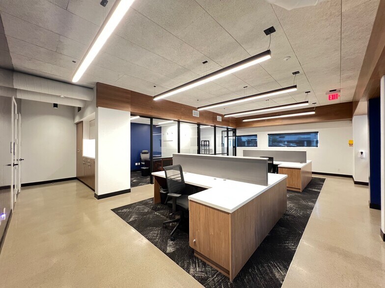 1225 Broadway, El Cajon, CA à louer - Photo intérieure - Image 2 de 13