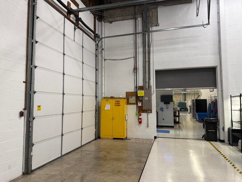 1660 E Race St, Allentown, PA for lease - Building Photo - Image 3 of 10