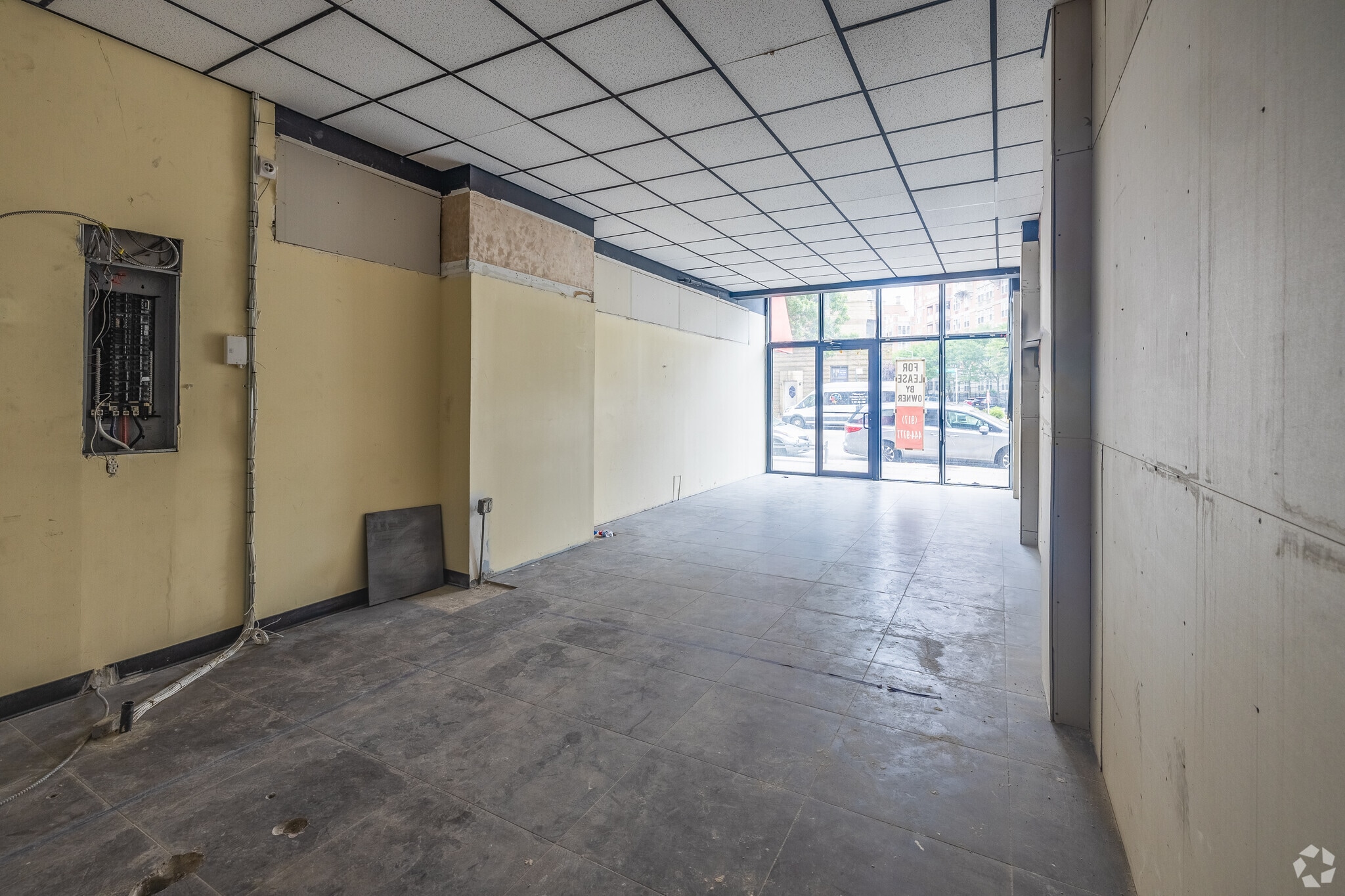 1107-1111 Brighton Beach Ave, Brooklyn, NY for lease Interior Photo- Image 1 of 5