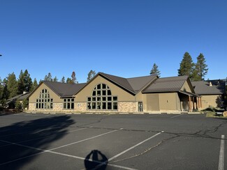 Plus de détails pour 18135 Cottonwood Rd, Sunriver, OR - Vente au détail à vendre