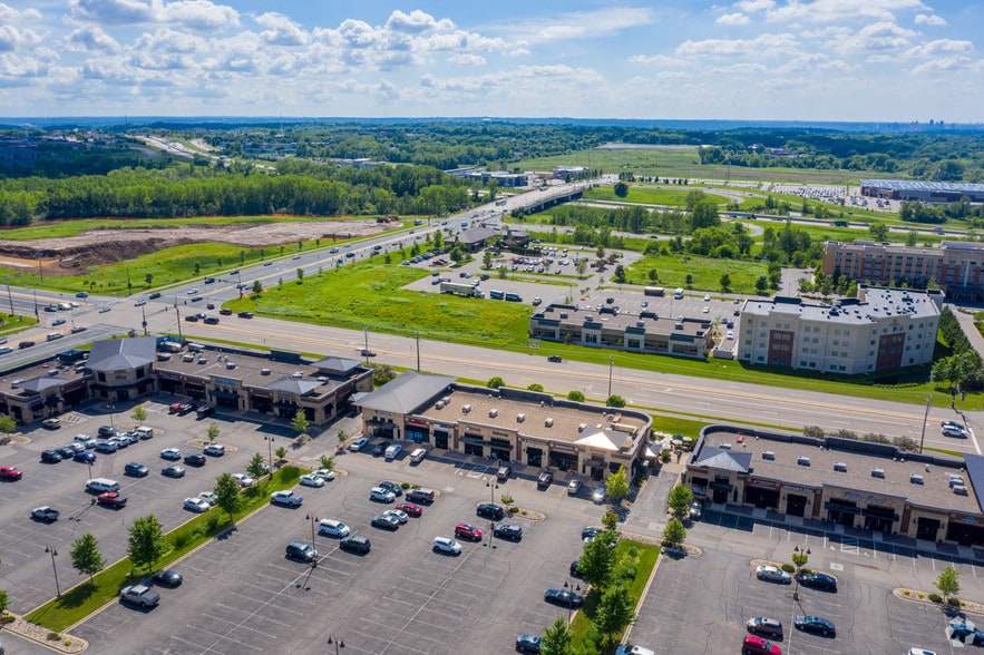 755 Bielenberg Dr, Woodbury, MN à louer - Aérien - Image 3 de 27