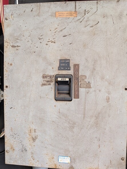 341 Fairfield Rd, Freehold, NJ for lease - Interior Photo - Image 3 of 13