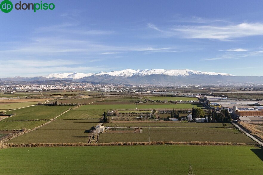 Camino del Jueves, Atarfe, Granada for sale - Aerial - Image 2 of 27