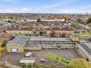 Longshaw Rd, London for lease Interior Photo- Image 1 of 1