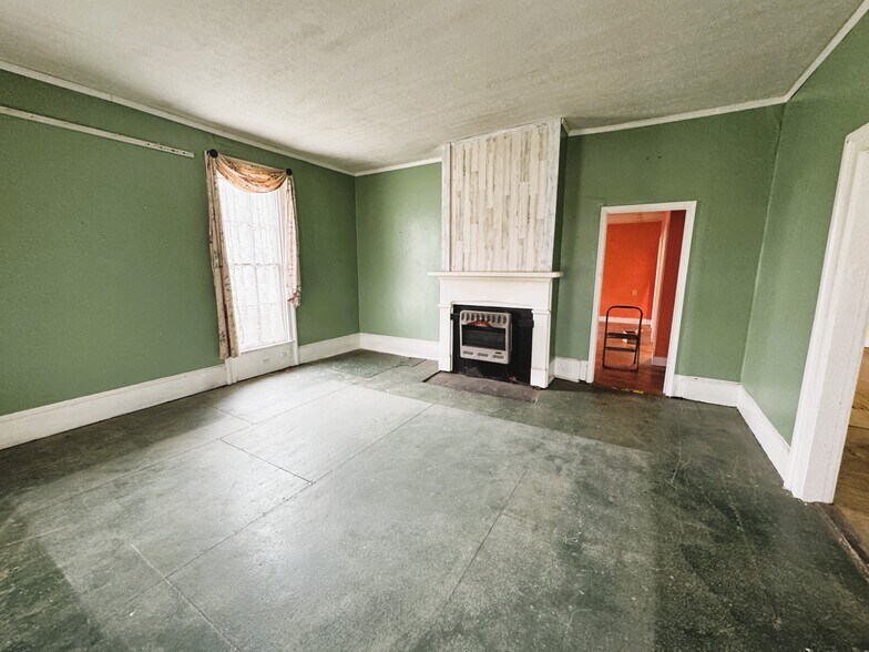 204 Main St, Smiths Grove, KY à vendre - Photo du bâtiment - Image 3 de 5