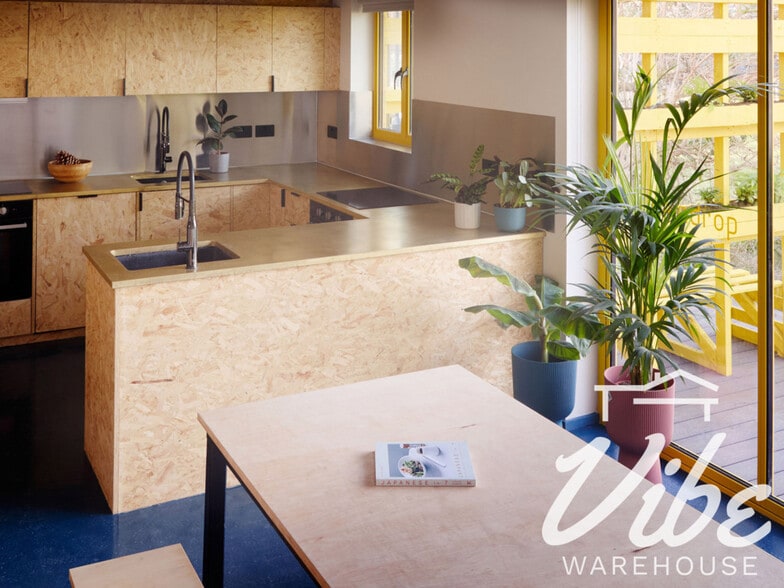 1-25 Overbury Rd, Londres à louer - Photo du bâtiment - Image 2 de 10