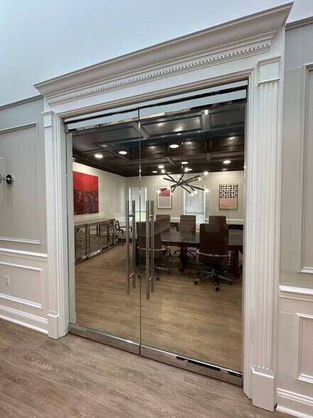 10505 Judicial Dr, Fairfax, VA à louer - Photo du bâtiment - Image 3 de 27