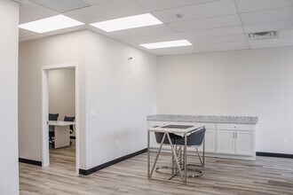 5601 W Main St, Kalamazoo, MI for lease Interior Photo- Image 2 of 6