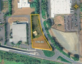 13225 N Columbia Blvd, Portland, OR - AERIAL  map view