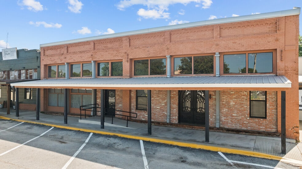 189 Broadway St, Alba, TX à vendre - Photo du bâtiment - Image 2 de 36