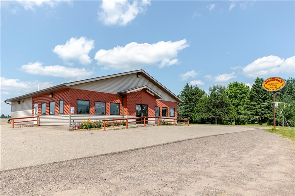 W4118 State Hwy 8, Glen Flora, WI à vendre Photo du bâtiment- Image 1 de 13