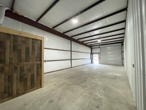 5 Upper Cibolo Creek Rd, Boerne, TX for lease Interior Photo- Image 2 of 6