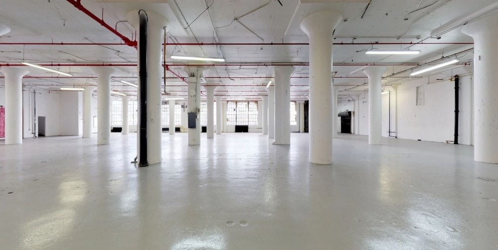 184-10-184-60 Jamaica Ave, Jamaica, NY for lease - Matterport 3D Scan - Image 2 of 16