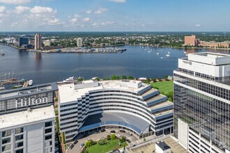 101 W Main St, Norfolk, VA - AERIAL  map view