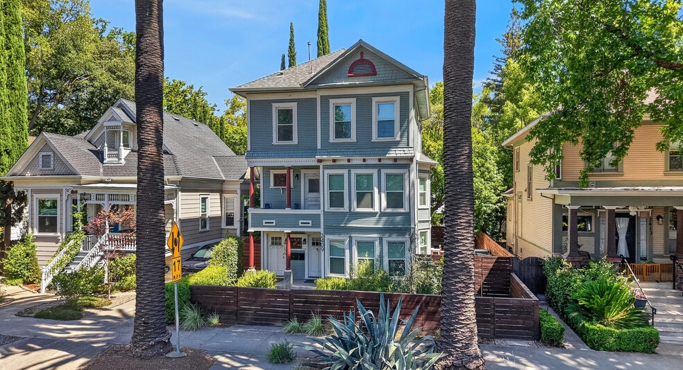 2409 I St, Sacramento, CA for sale - Building Photo - Image 2 of 28