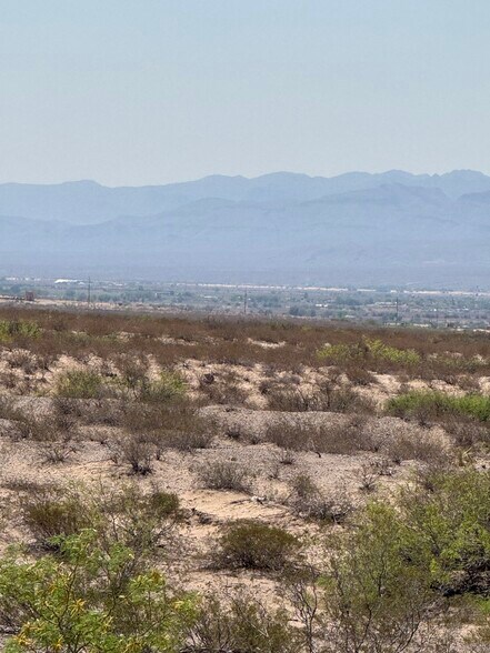Interstate 10 Hwy, Tornillo, TX à vendre - Photo du bâtiment - Image 2 de 11