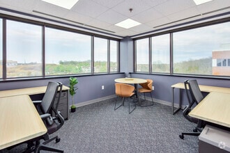 10550 Linden Lake Plz, Manassas, VA for lease Interior Photo- Image 2 of 14