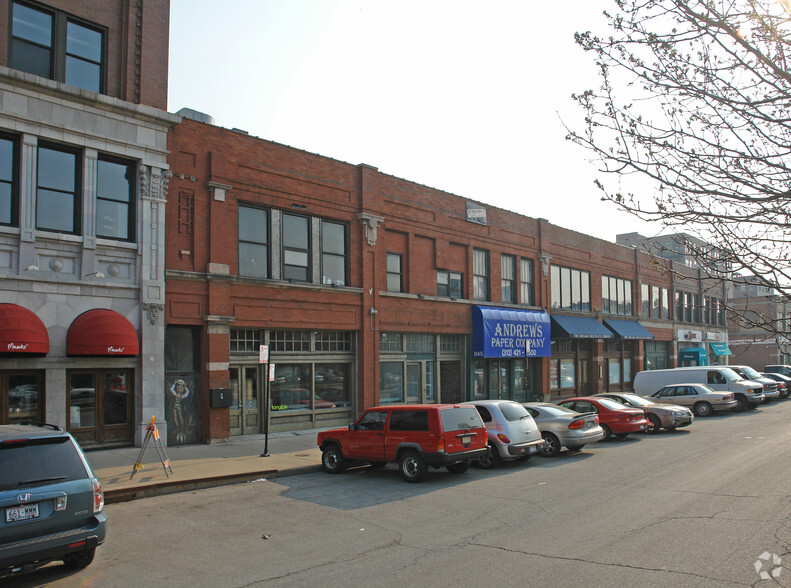 845-855 W Randolph St, Chicago, IL à louer - Photo du bâtiment - Image 2 de 9