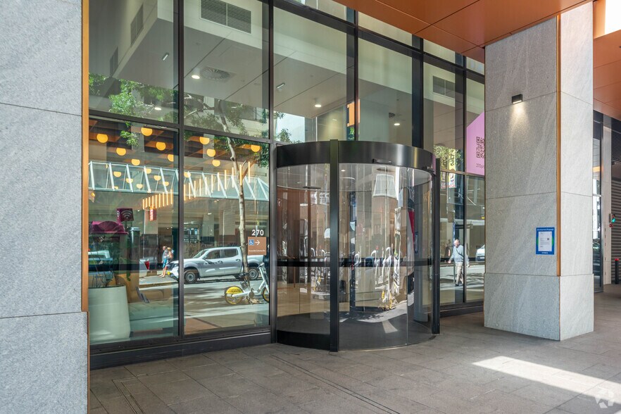 270 Pitt St, Sydney à louer - Photo du bâtiment - Image 3 de 4