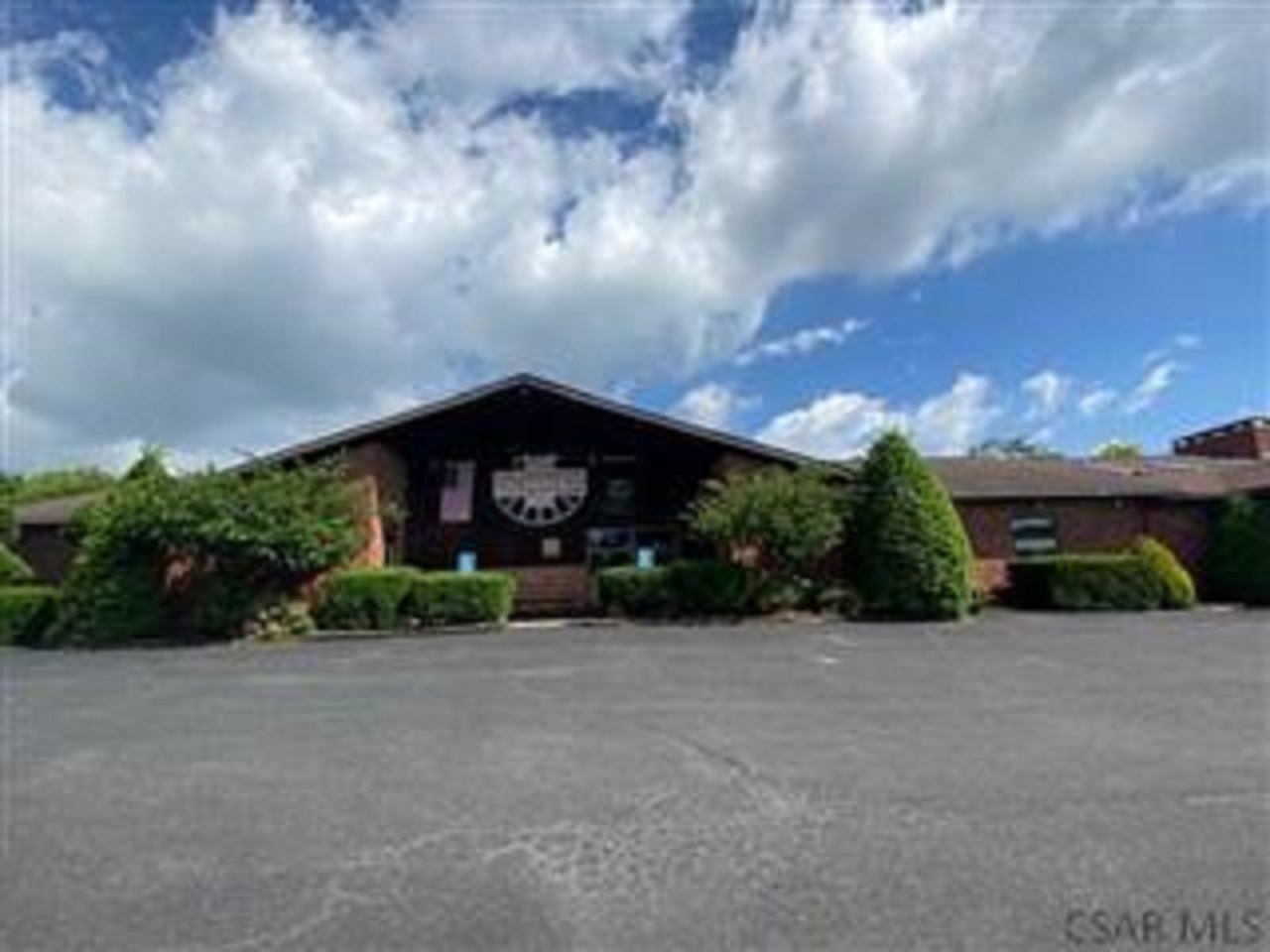 1939 Forest Hills Dr, Elton, PA for sale Primary Photo- Image 1 of 48