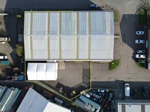 Winpenny Rd, Newcastle Under Lyme à louer Photo du bâtiment- Image 2 de 8