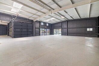 408 S Main St, Lampasas, TX for sale Interior Photo- Image 2 of 8