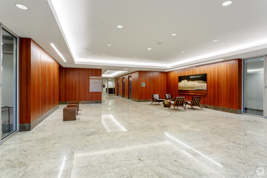 302 Innovation Dr, Franklin, TN for lease - Lobby - Image 2 of 10