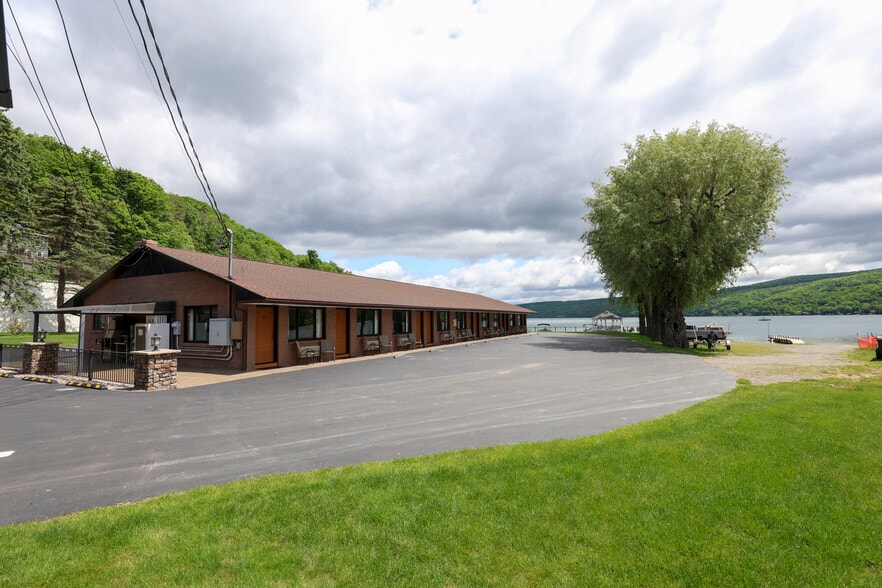 24 Water St, Hammondsport, NY for sale - Building Photo - Image 2 of 46