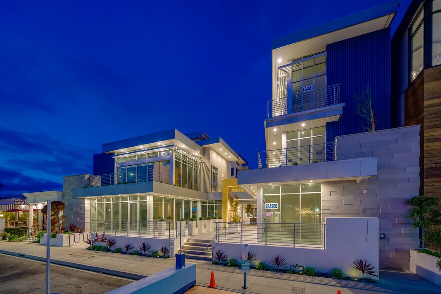 219 Ave I, Redondo Beach, CA à louer - Photo du bâtiment - Image 3 de 25