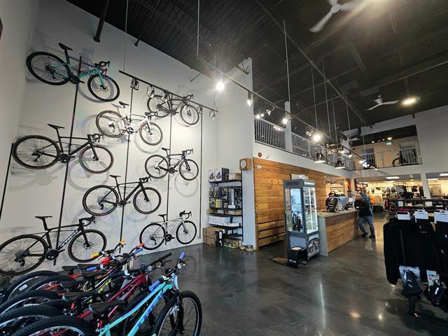 1261 Rue des Sureaux, Terrebonne, QC à louer - Photo intérieure - Image 3 de 8