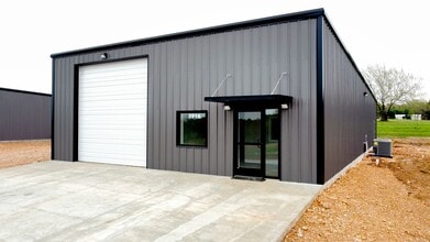 Old Wire Road & Basalt Lane, Fayetteville, AR for lease Building Photo- Image 1 of 3