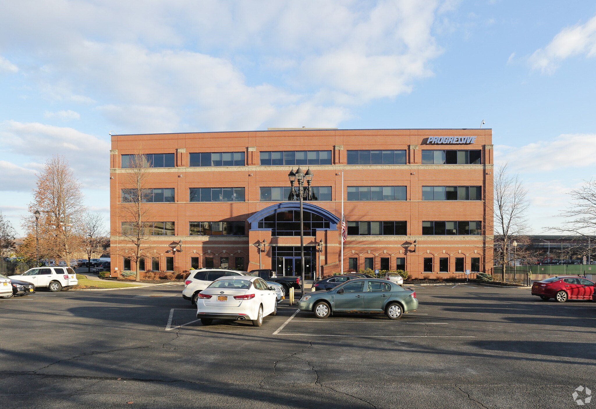 725 Broadway, Albany, NY à vendre Photo du bâtiment- Image 1 de 4