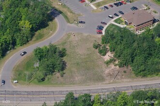 1000 Harbor Hills Dr, Marquette, MI - Aerial map view - Image1