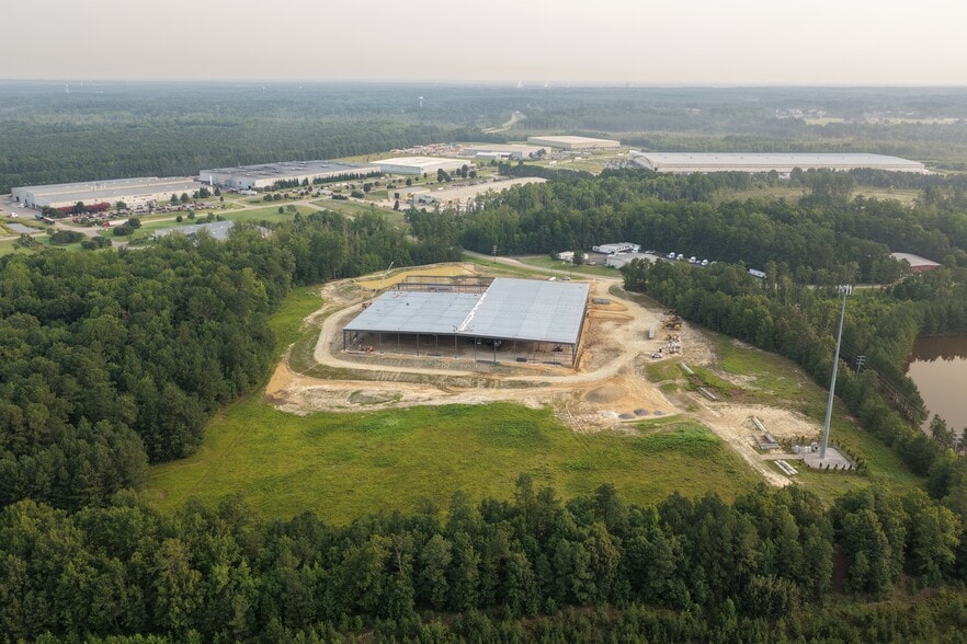 6015 Hardware Dr, Prince George, VA for lease - Construction Photo - Image 2 of 6